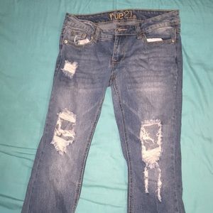 Ripped boyfriend jeans from Rue21